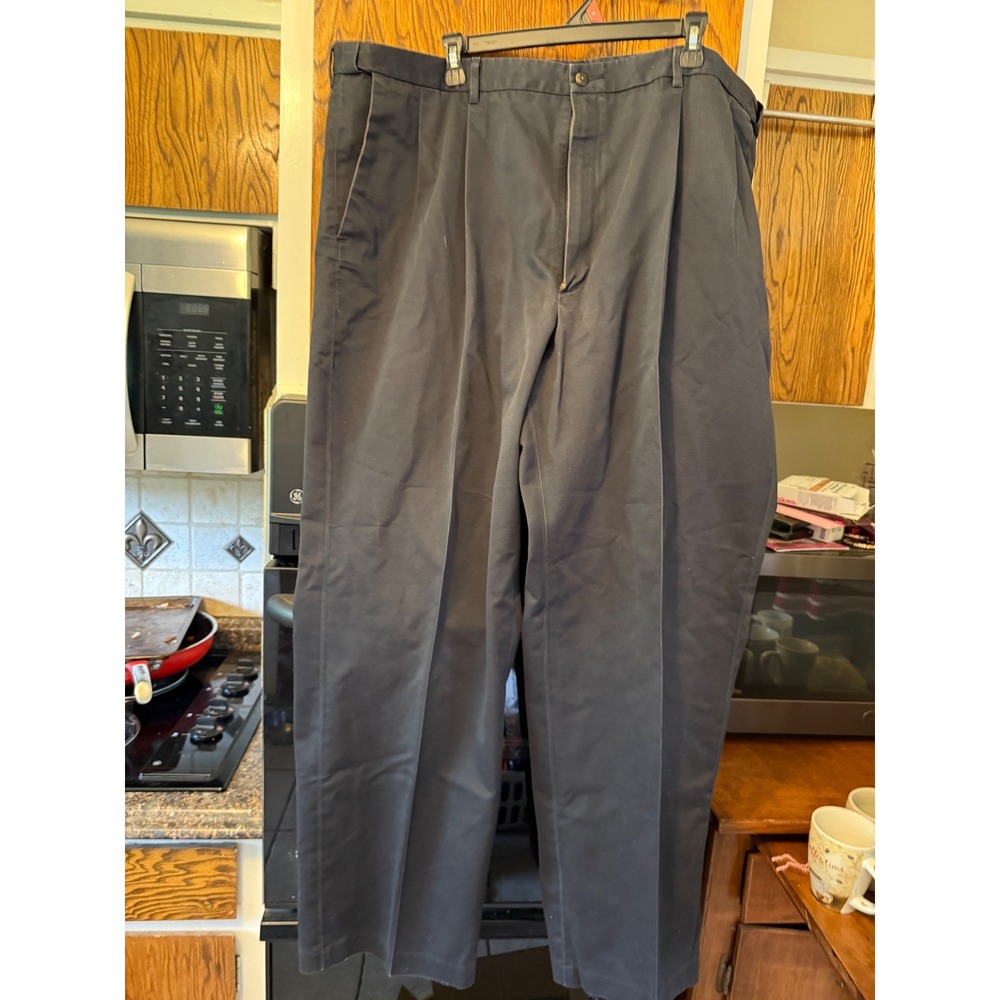 Haggar Select No-Iron Cotton Dress Pants Mens 46x32 Navy Blue Pleated Chinos